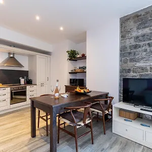  Apartment La Corte - Seta