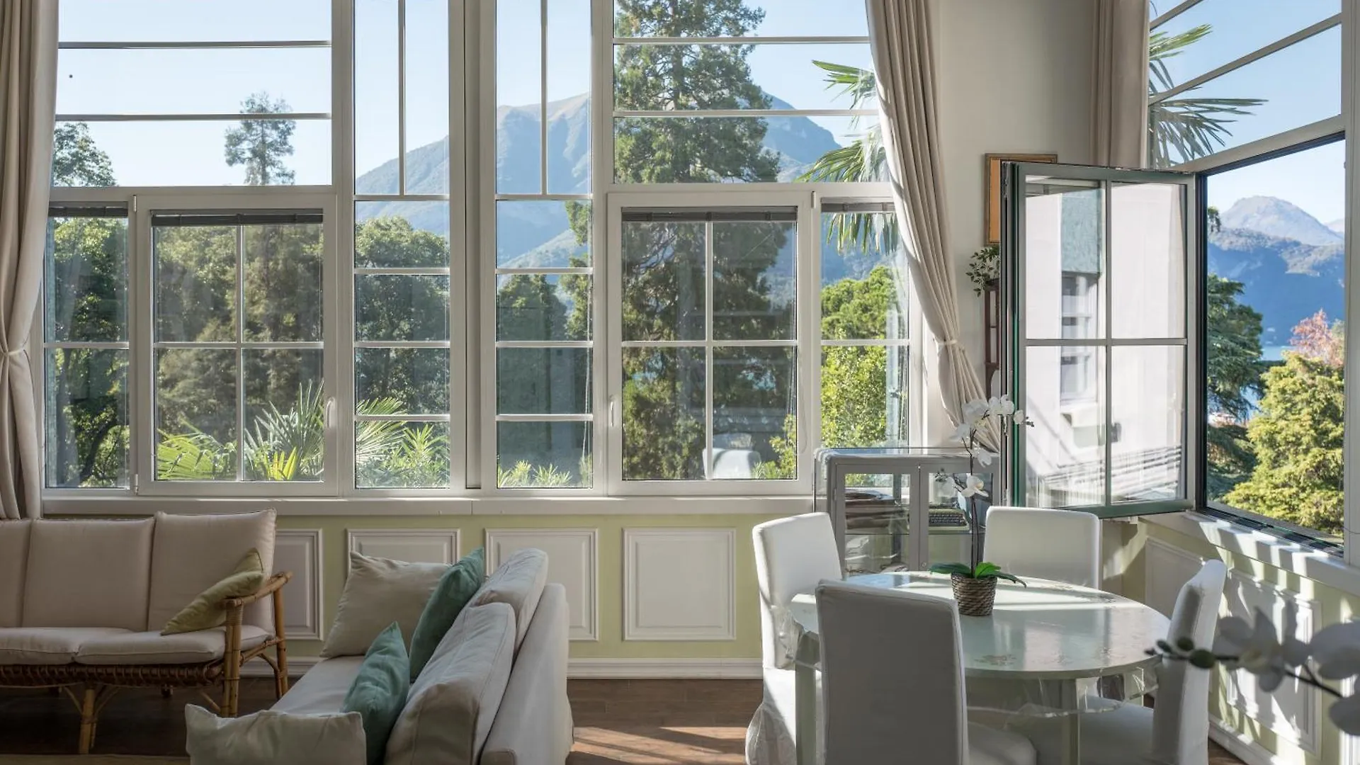 Bellagio Vintage Apartment